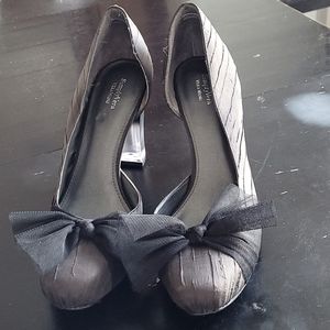 Simply Vera Vera Wang charcoal heels size 10